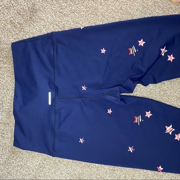 AERIE Chill. Play. Move. Star Printed Leggings - Picture 5 of 6